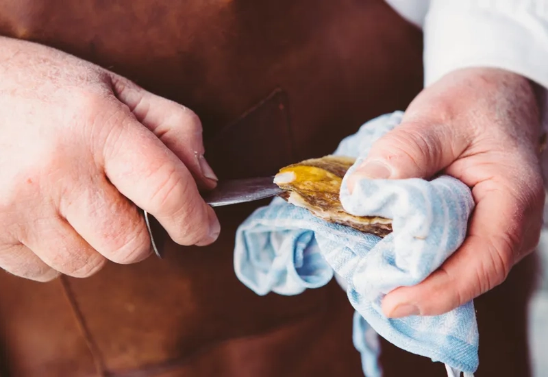 Karingo Oyster, Käringön