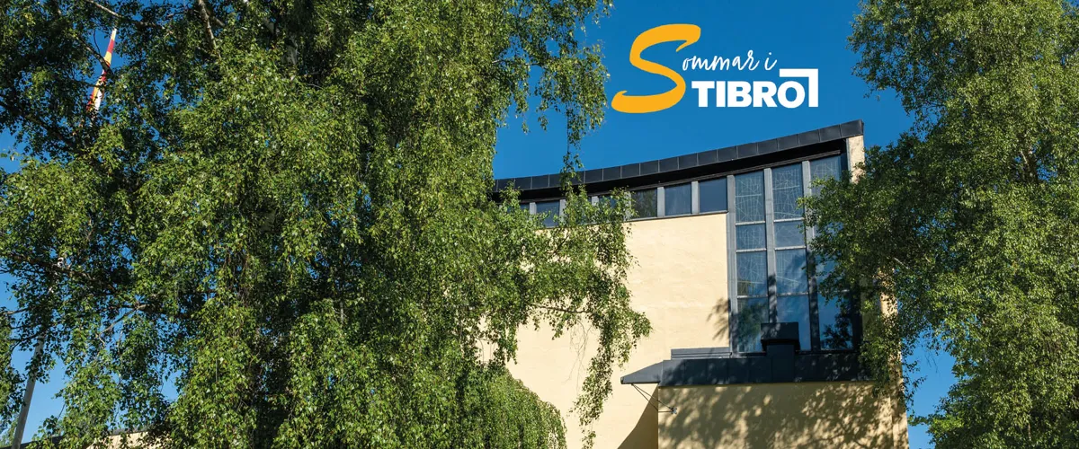 Trädgårdskaffe i Högåskyrkan