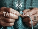 En person som håller ett garnnystan i händerna.