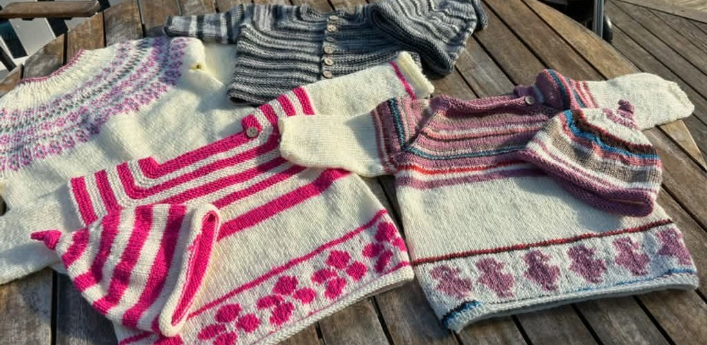 Stickade tröjor av Anne Kimer