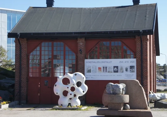 utsidan Konsthallen Lokstallet