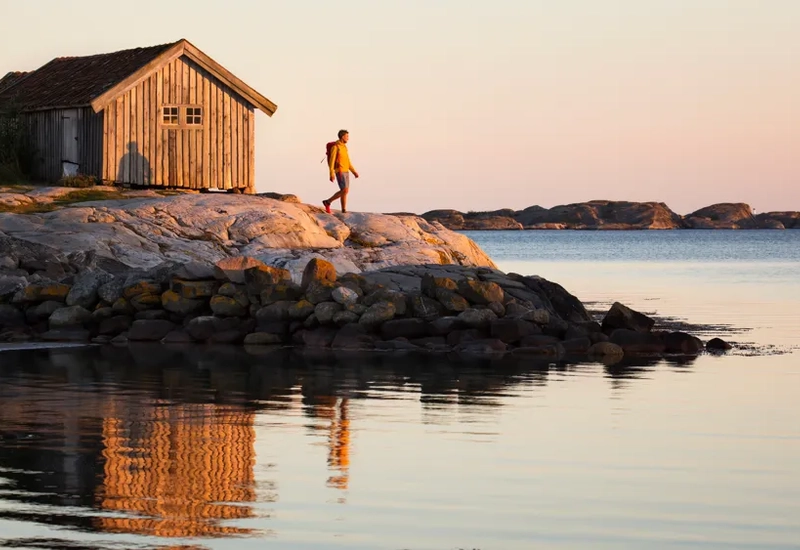 Hiking on the island of Koster