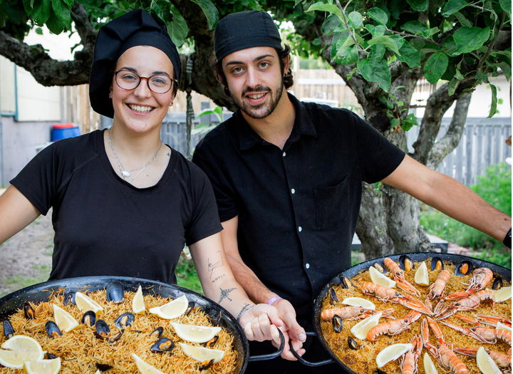 Paella på Luna