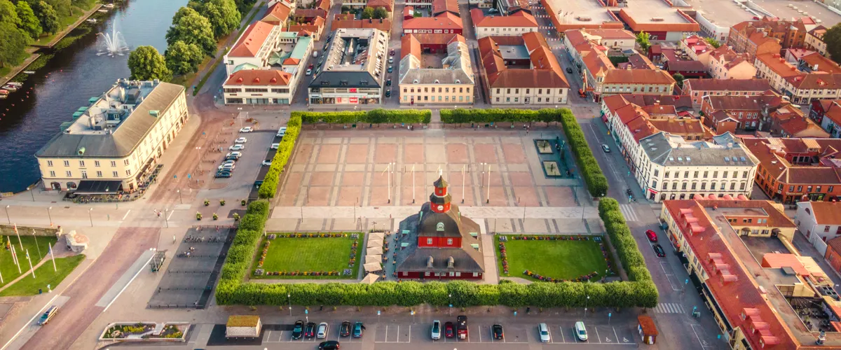 Invigning av den nya mötesytan på torget!
