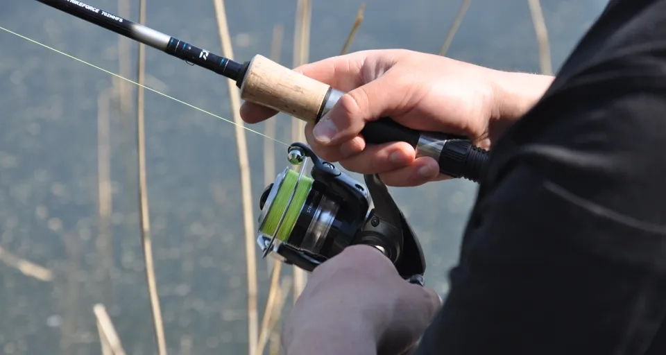 närbild på kastspö