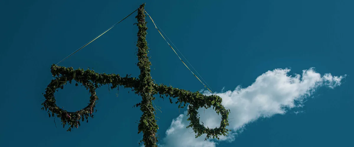 Midsommarfirande på Kyrkans gård