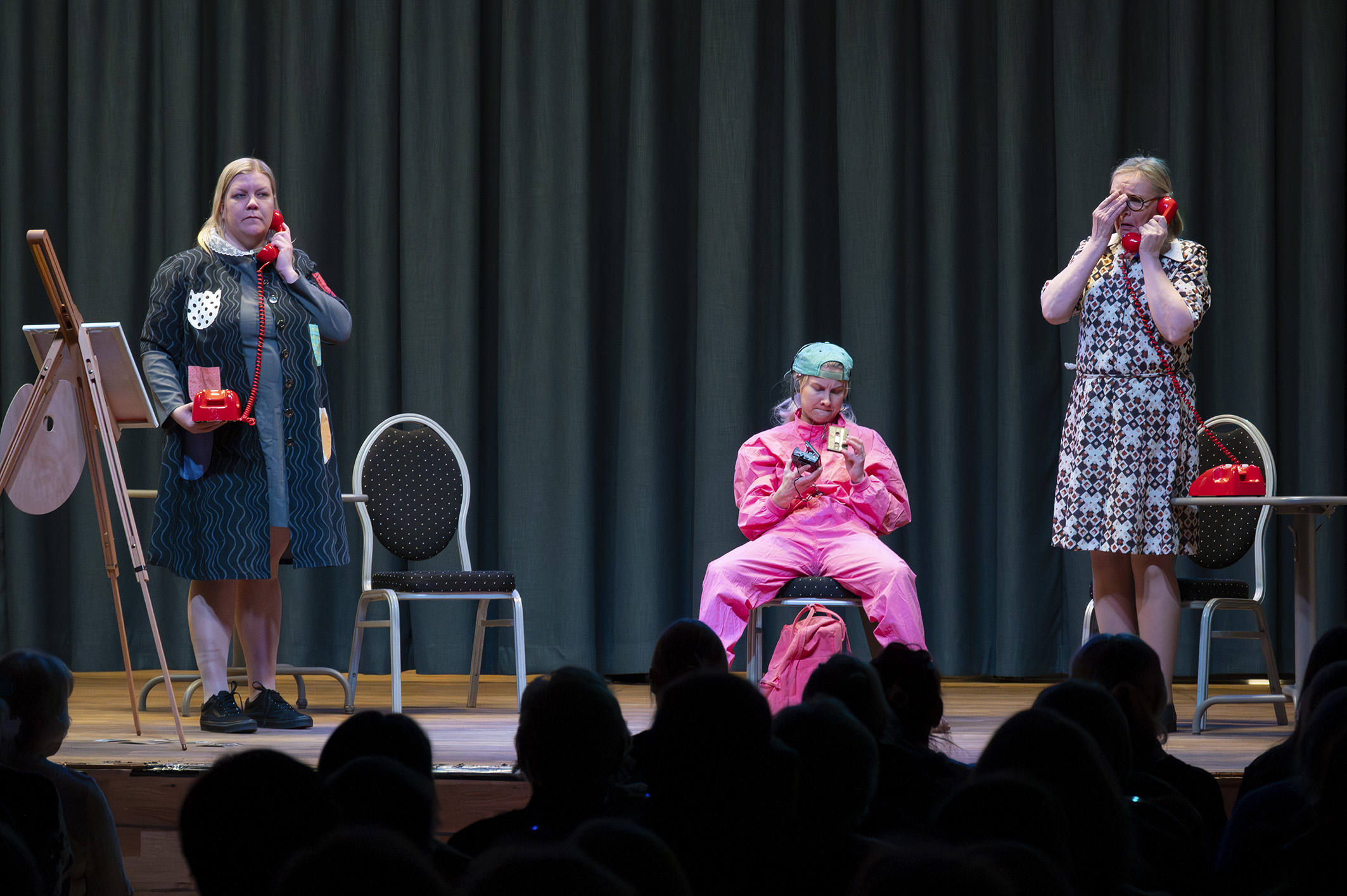 TEATER – Valokuvavarkaat (Fototjuvarna) 