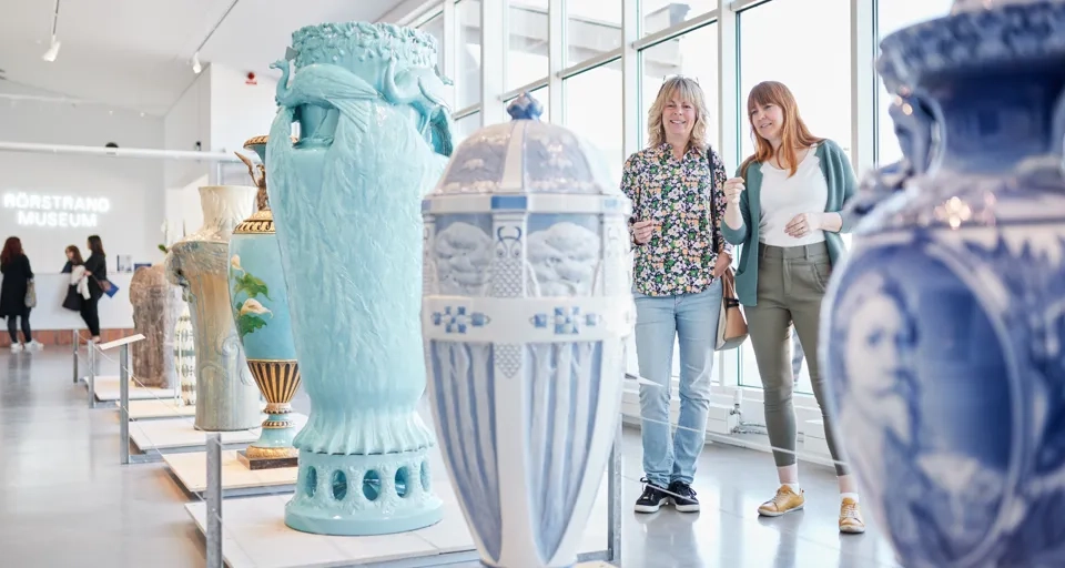 Kvinnor på Rörstrand Museum och Café