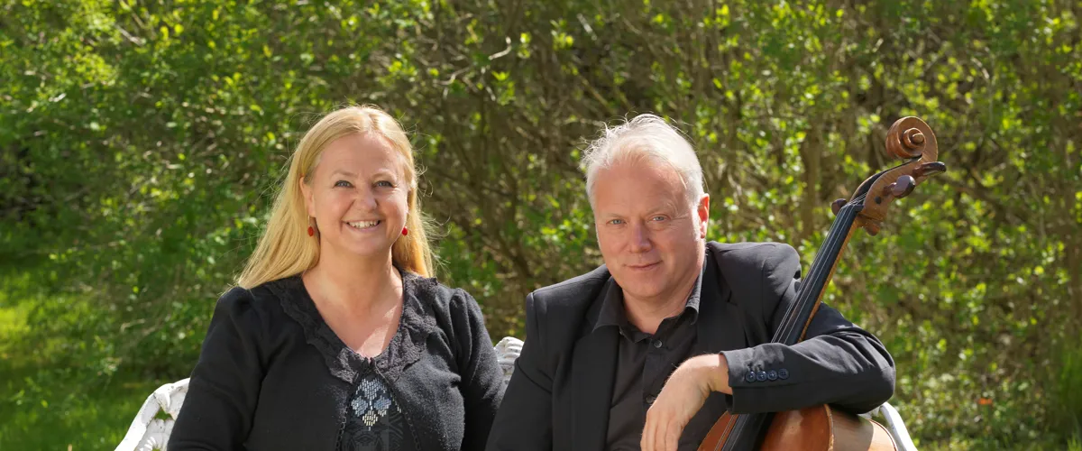 Sommarmusik - Esborn duo Cello and Voice i Husaby