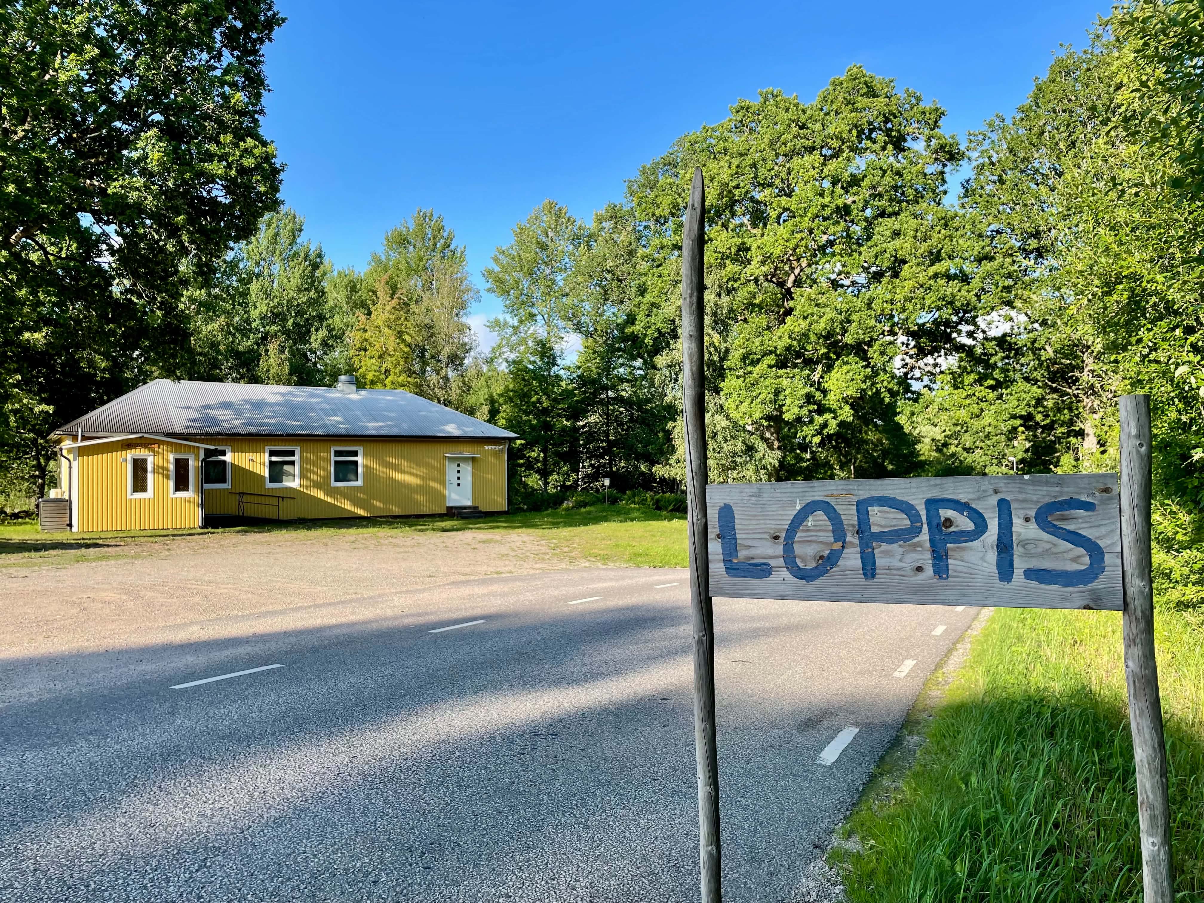 Loppis i Liareds bygdegård