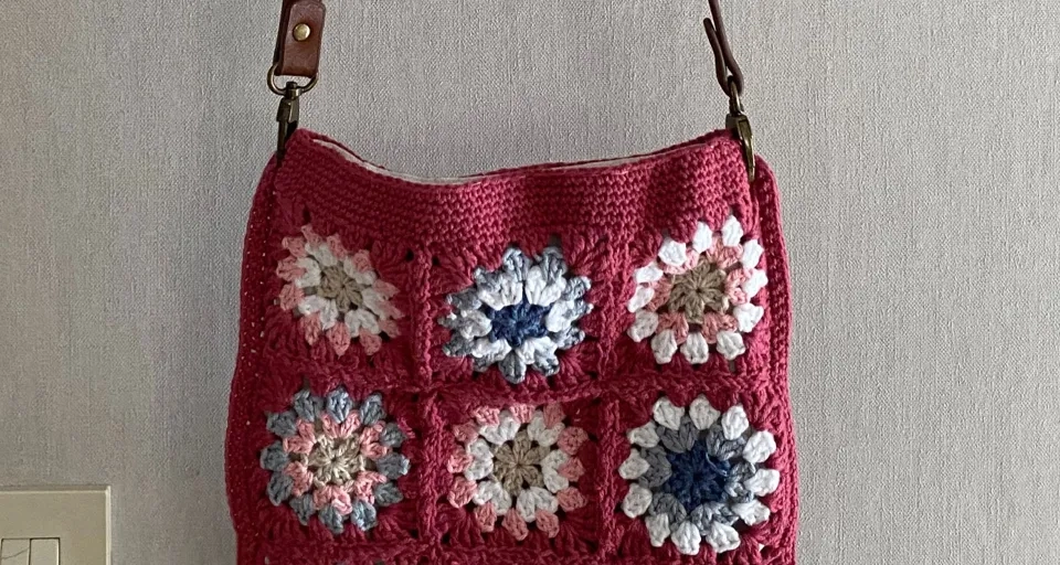Virkad väska av Veronica Lilja
