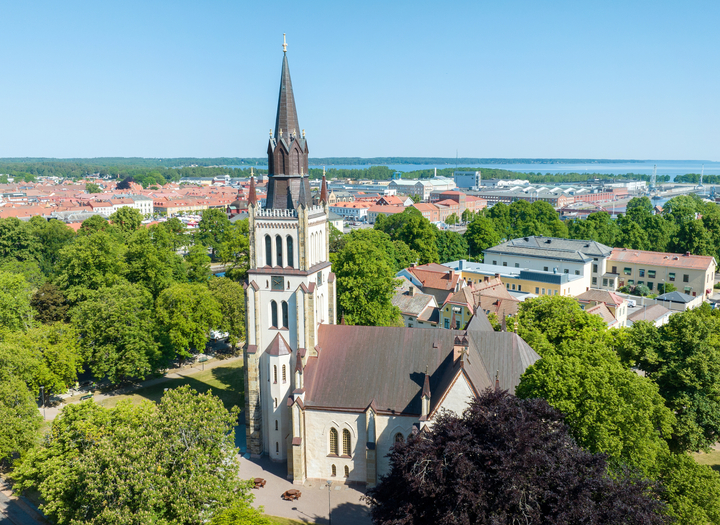 Toner under valven i S:t Nicolai kyrka