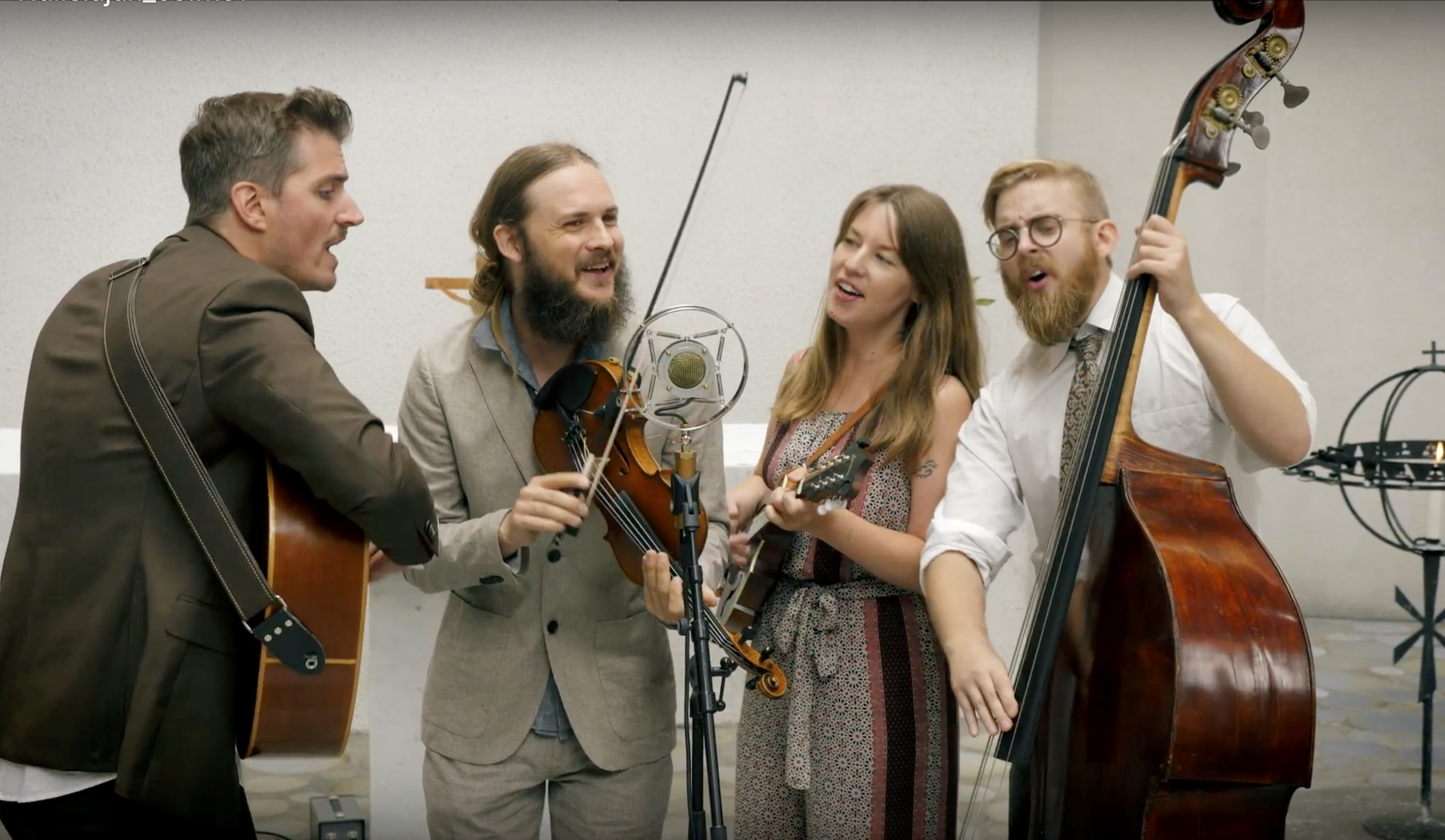 Musik i kyrkan: Bluegrass på svenska