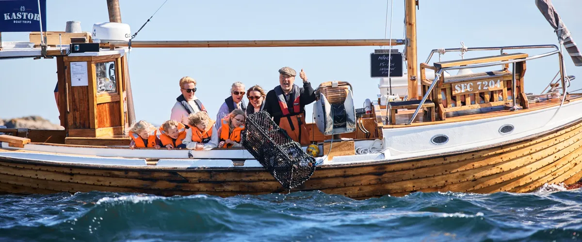 Kastor Boat Trips