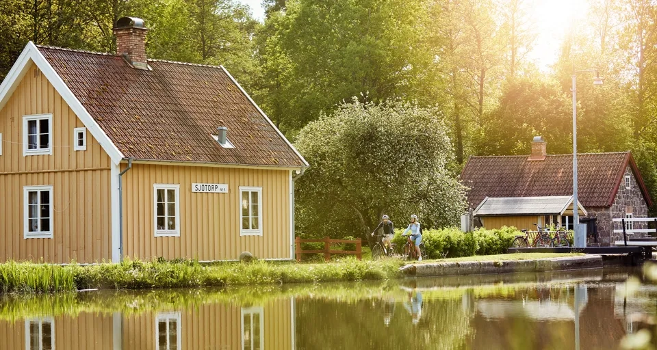 Vänner cyklar Vänerleden