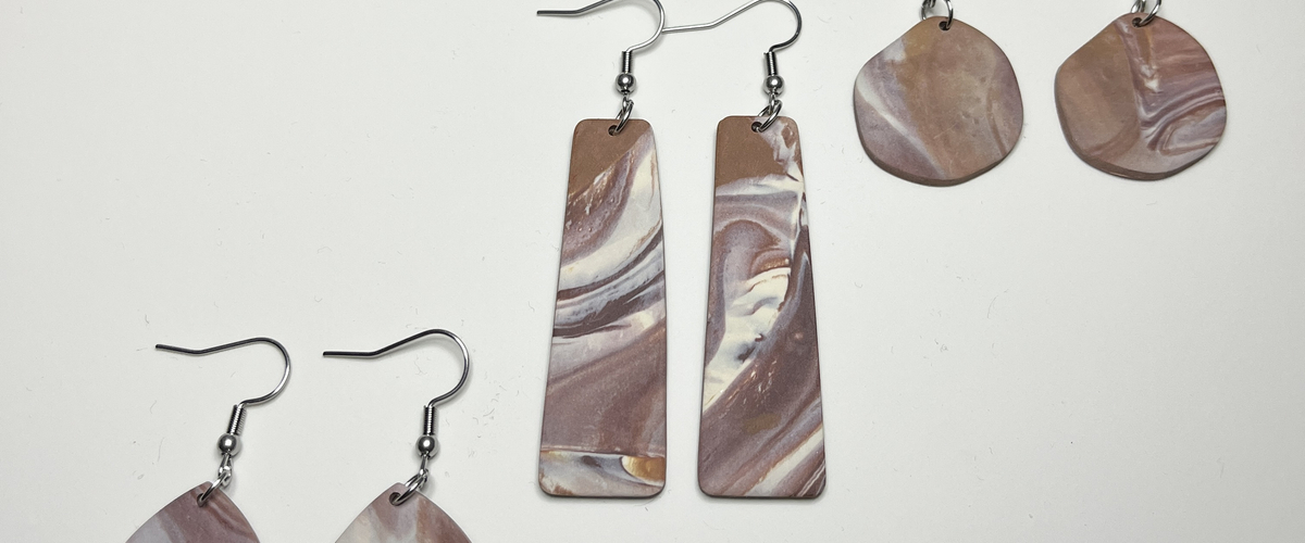 Handgjorda örhängen