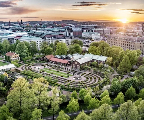 Vy över Trädgårdsföreningen i centrala Göteborg