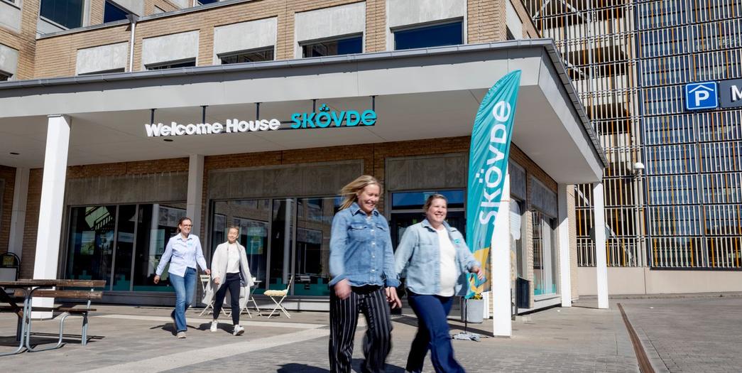 Welcome House skövde, med personer