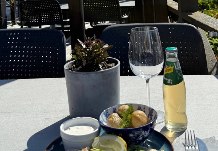 Fjordens – Bar, Mat & Glass i Grebbestad