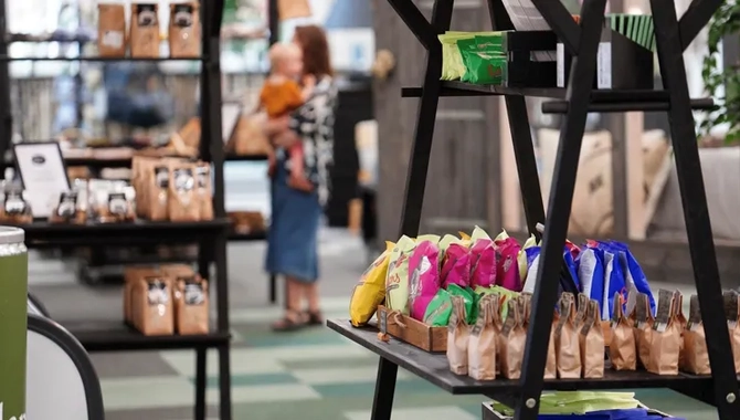 Food market Visit Dalsland Center