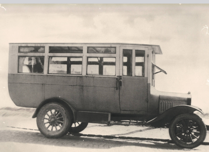 Så byggdes Tjörn - 100 år av kollektivtrafik