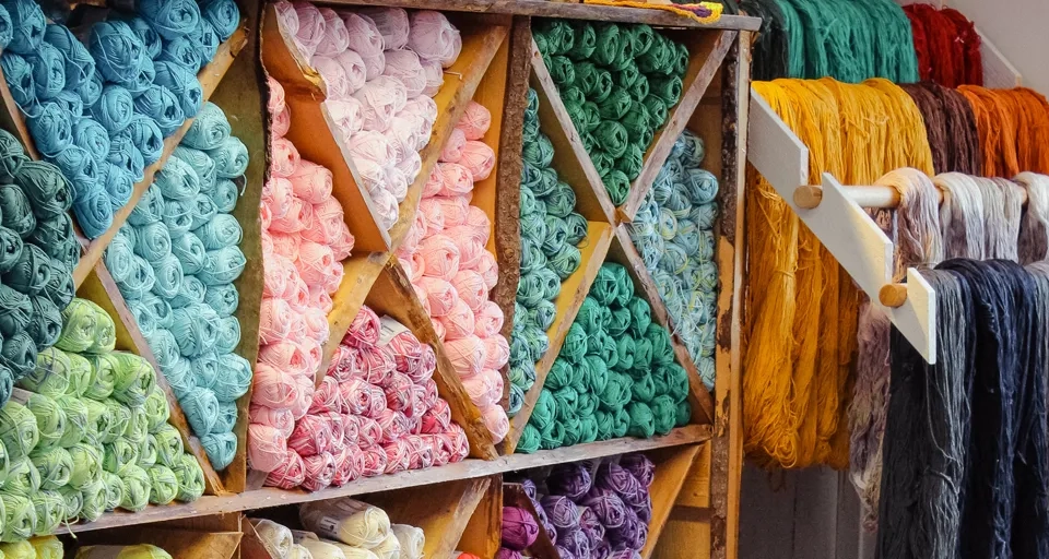Nedergårdens garn, butik