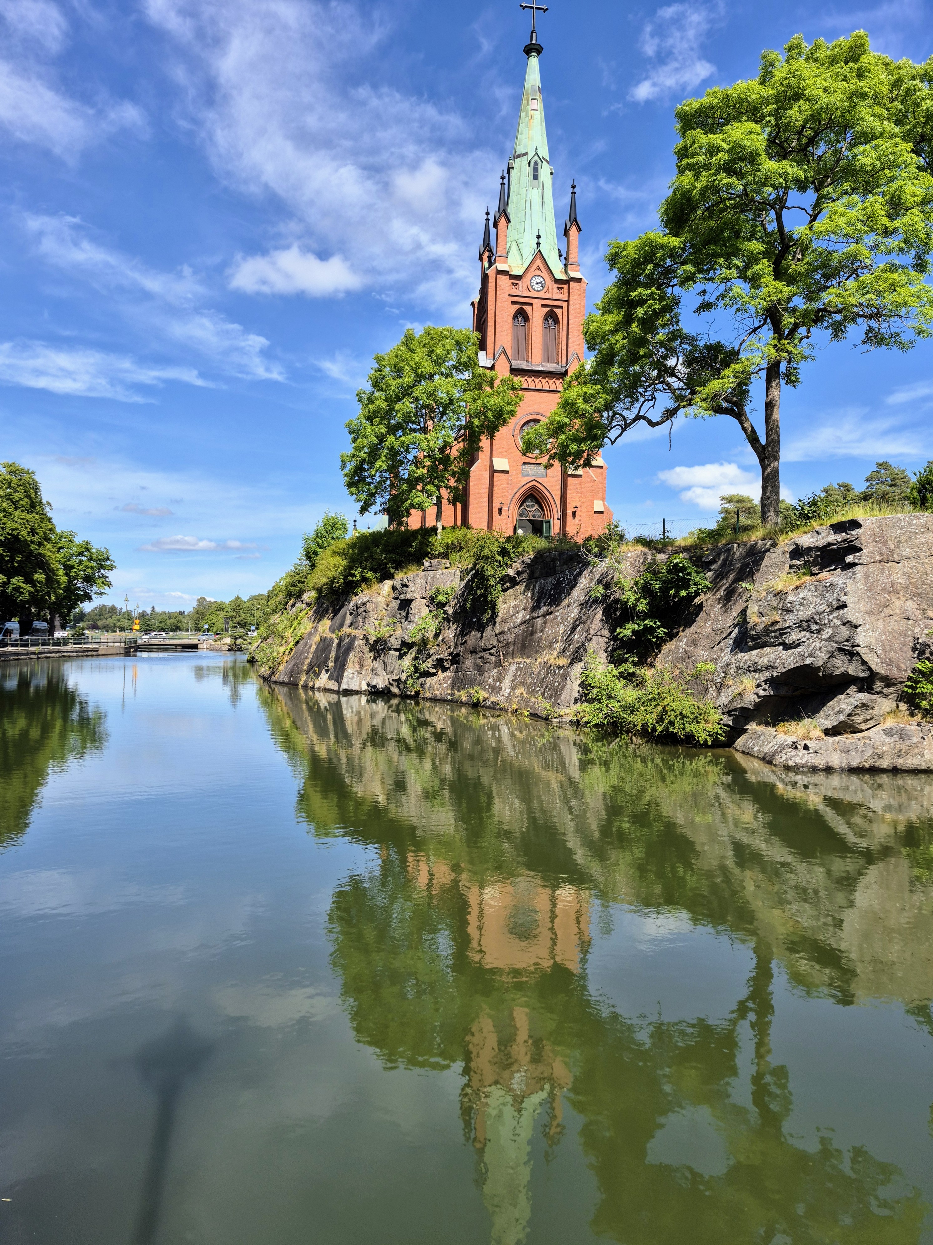 Hittaut  i Trollhättan