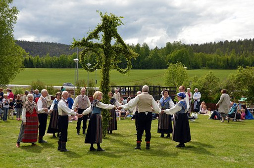Midsommar i Bärfendal