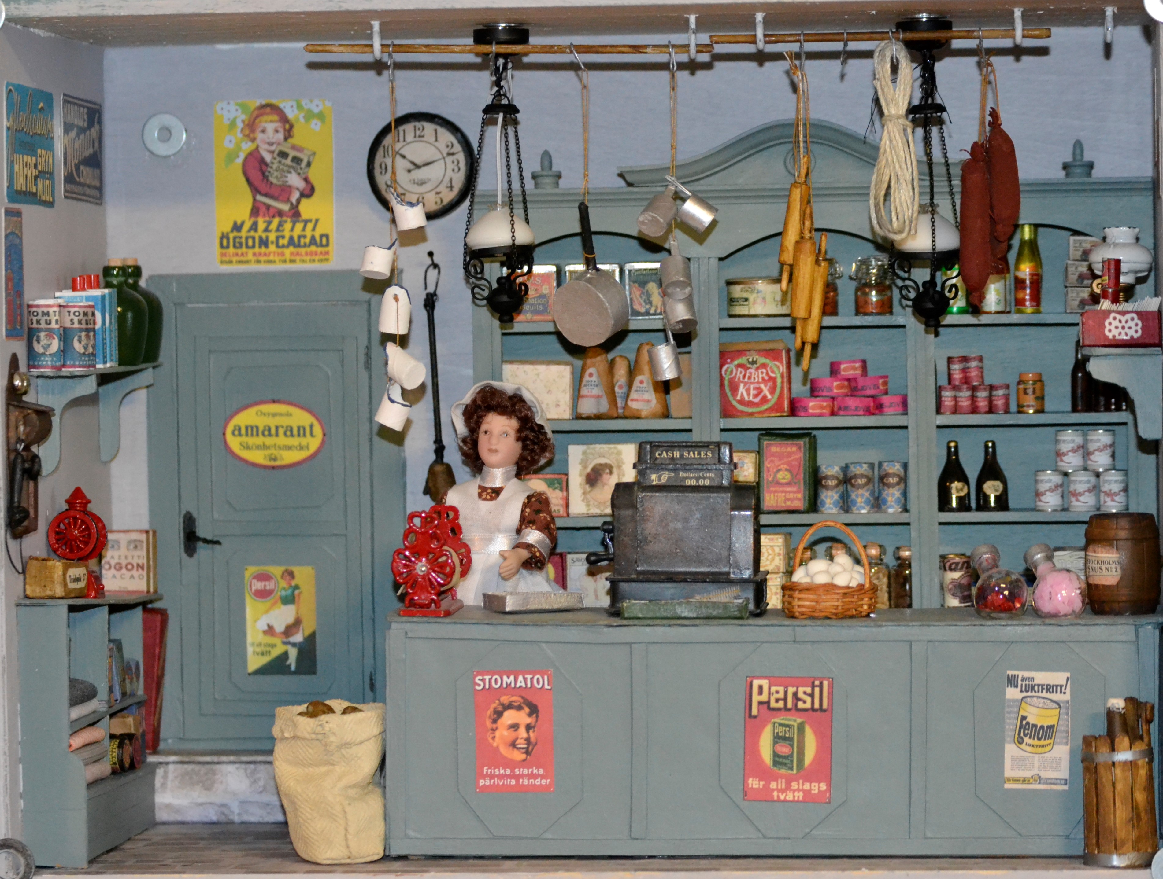 Atelje Lilla Lyckohuset "Miniatyrmuseum"(3) SEPT