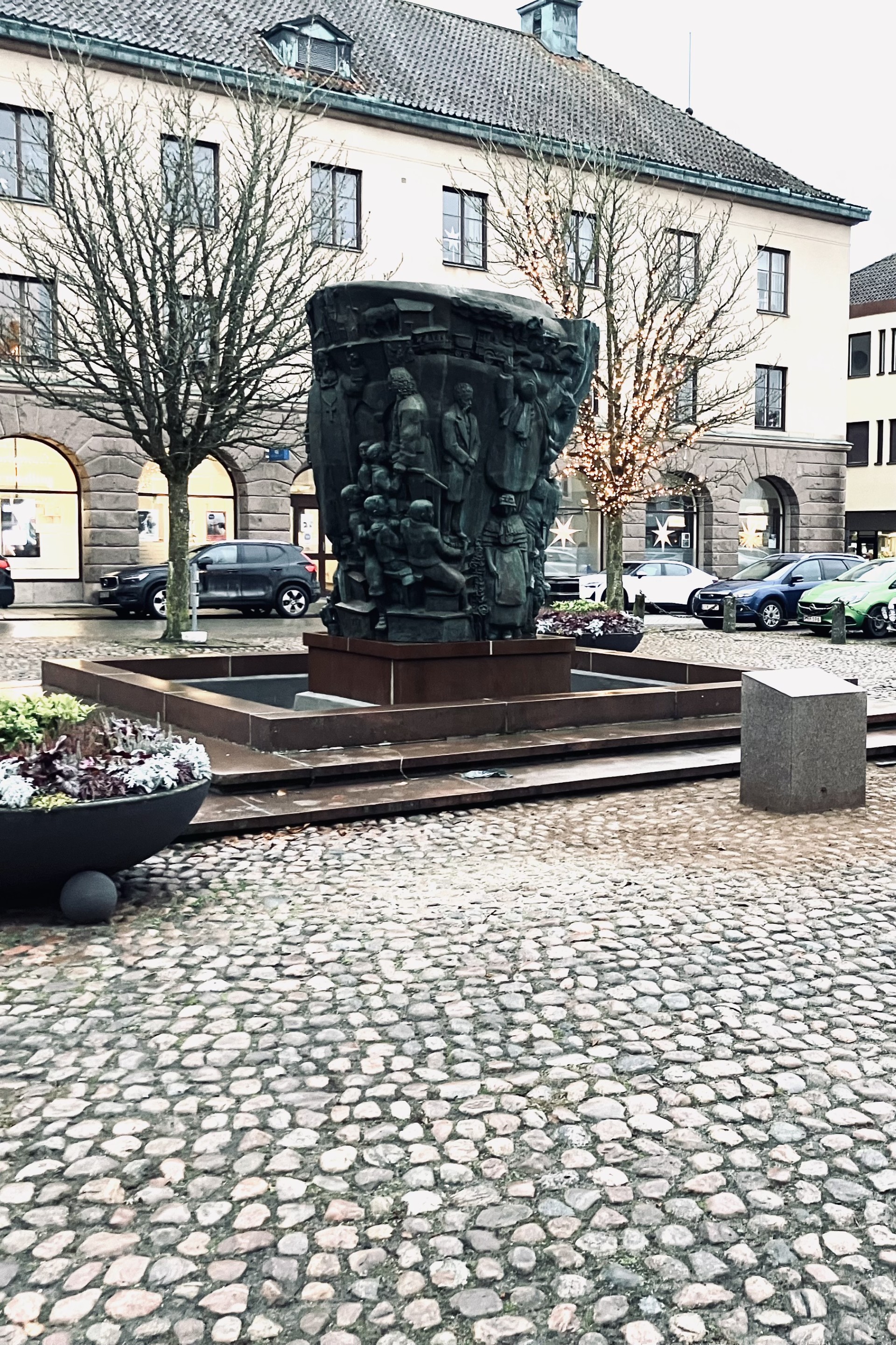 Invigning av Krönikebrunnens nya skylt