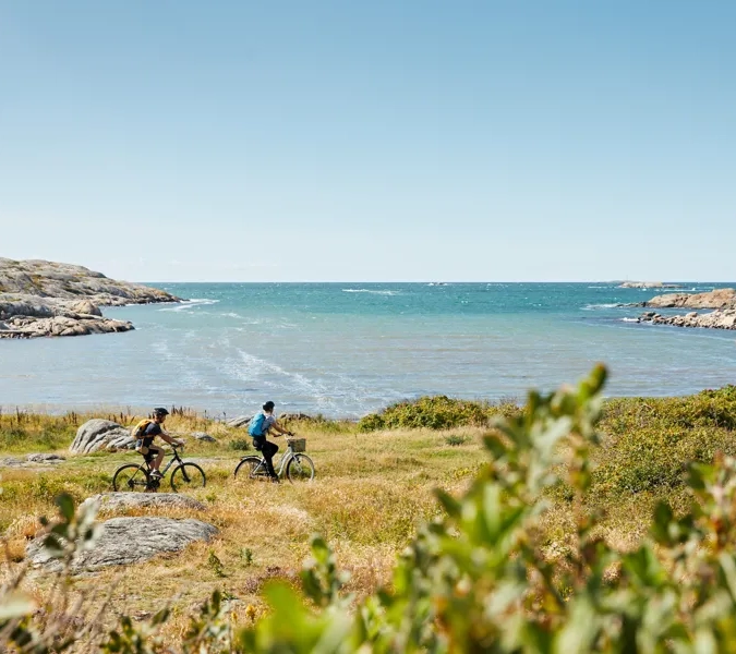 Cykla vid havet på Öckerö