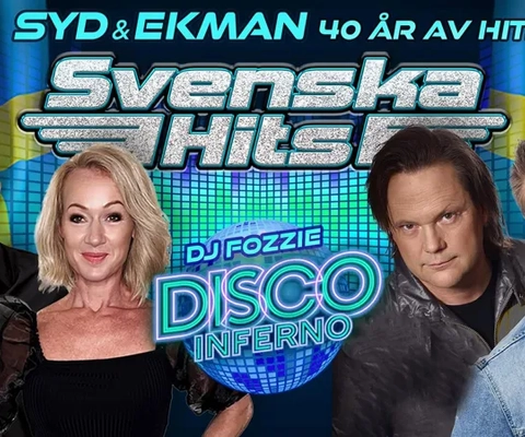 En grupp människor som står bredvid varandra.