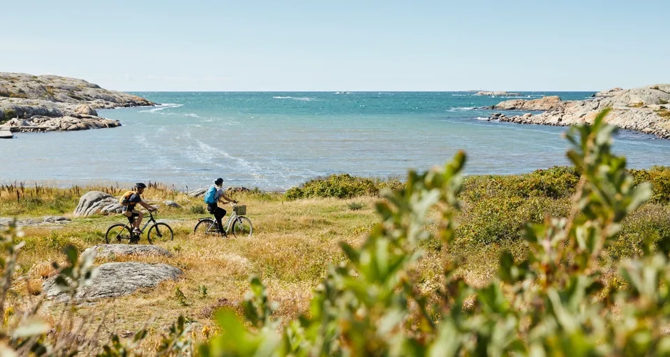 Cykla vid havet på Öckerö