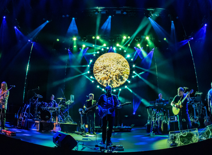 Shine On You – In the flesh