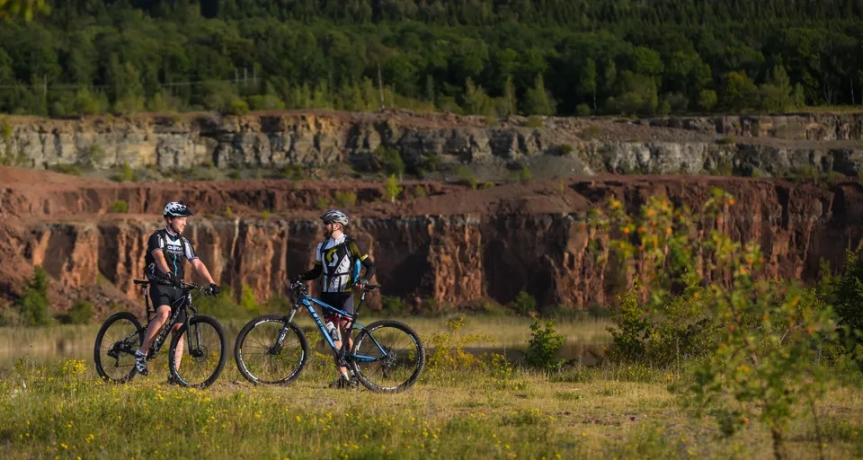 Två cyklister i destinationsbolaget
