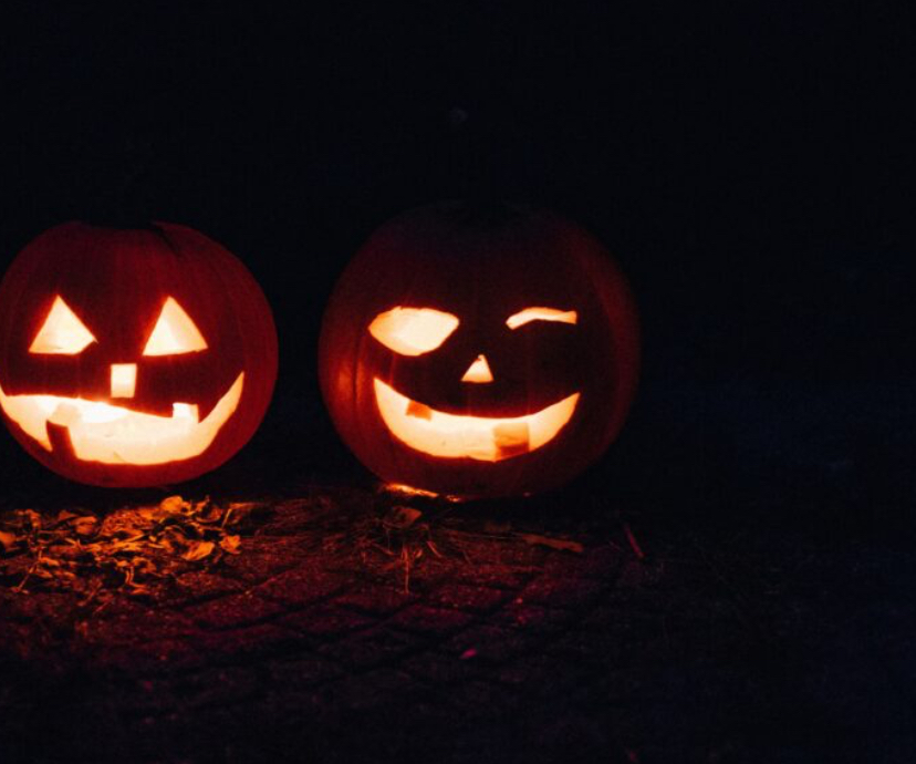 Halloweenfirande – mysrys vid väderkvarnen