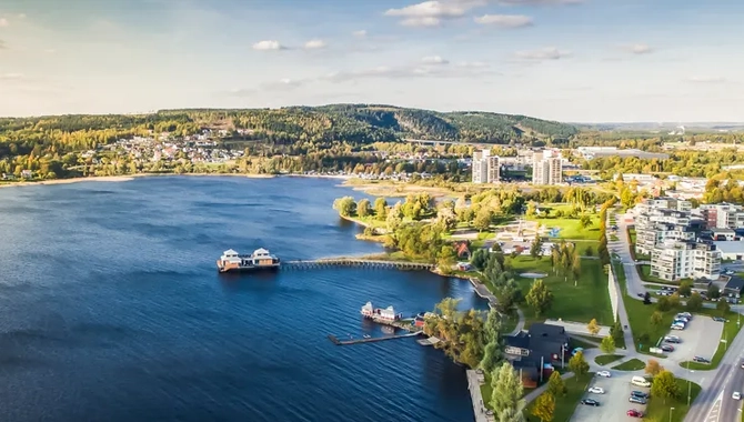 view over lake Åsunden