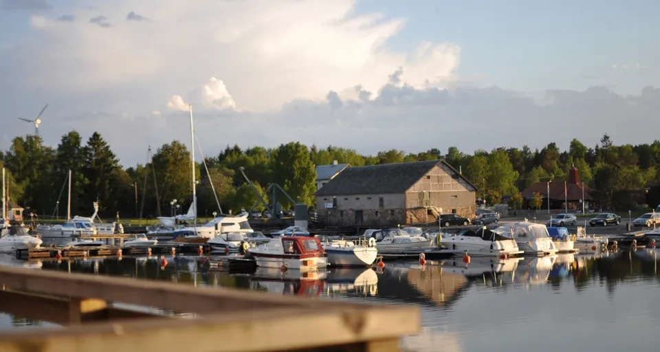 Sunnanå hamn, Stenmagasinet