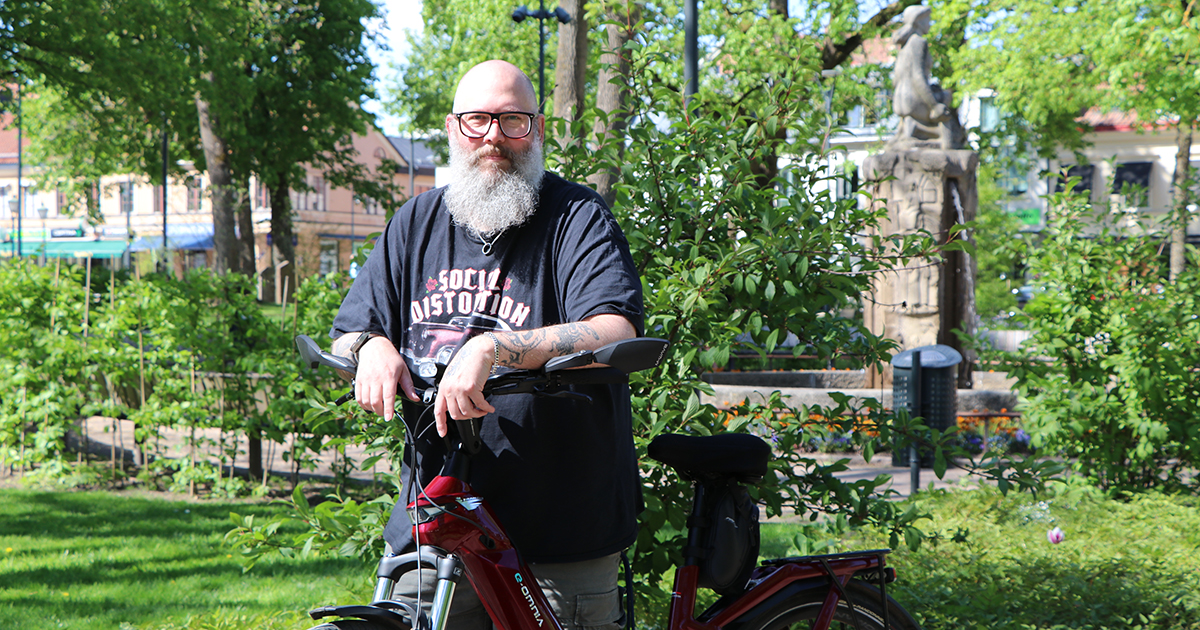 Konstcykeltur: Gamla läroverket till Skultorp