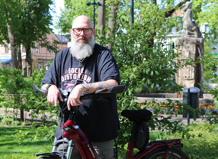 Konstcykeltur: Gamla läroverket till Skultorp 