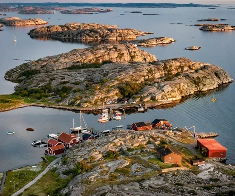 Flygvy över Heestrand