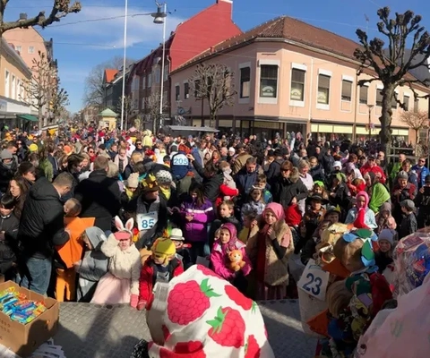Påskparaden i Vänersborg