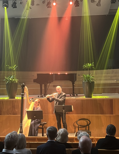 "Dimman lättar", kammarmusik med flöjt och harpa