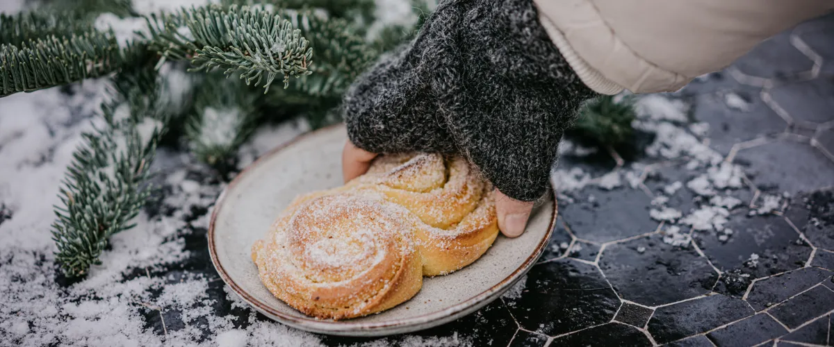 Familjejulbord vid havskanten