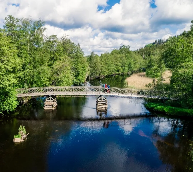 Vandrare längst med Bohusleden