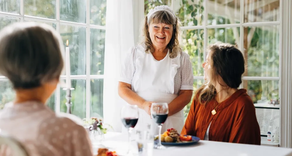 Kvinnor hos Fredriksons Pensionat