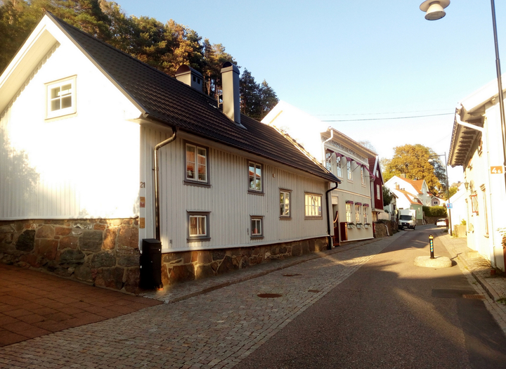 Guidad stadspromenad längs Östra gatan, Kungälv