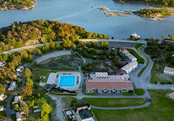 Flygbild över Tjörnbro Arena