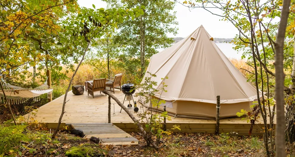 Surfviken Camping, Bed & Breakfast