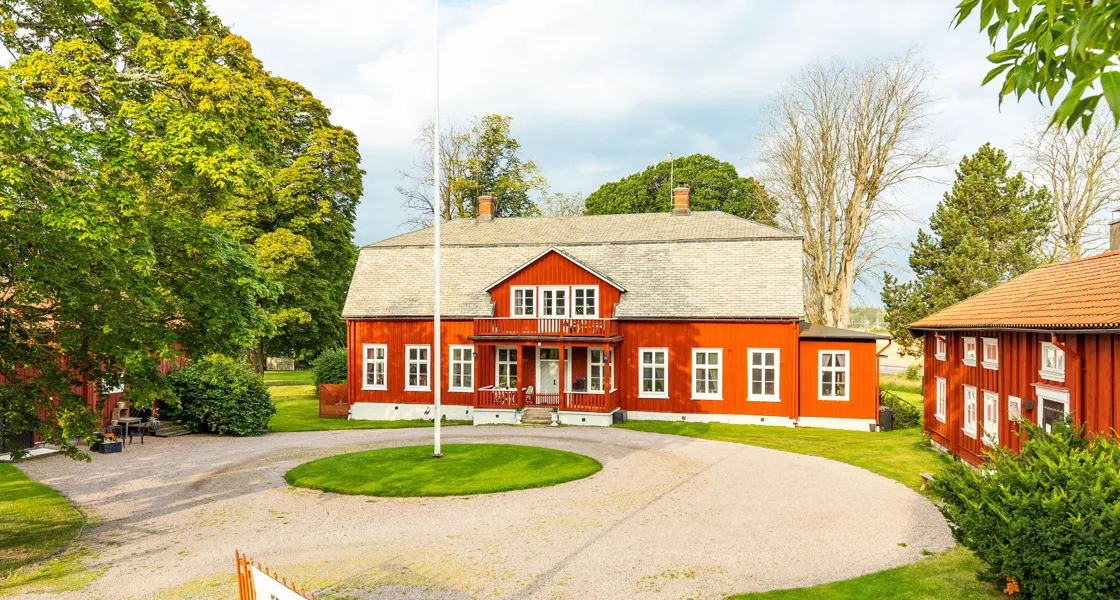 Hova Prästgård